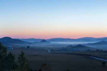 现在社会上哪个行业比较吃香？