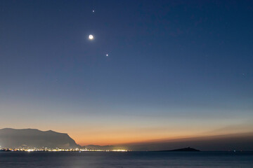 小学英语四年级下册科普Lesson 10的教案设计